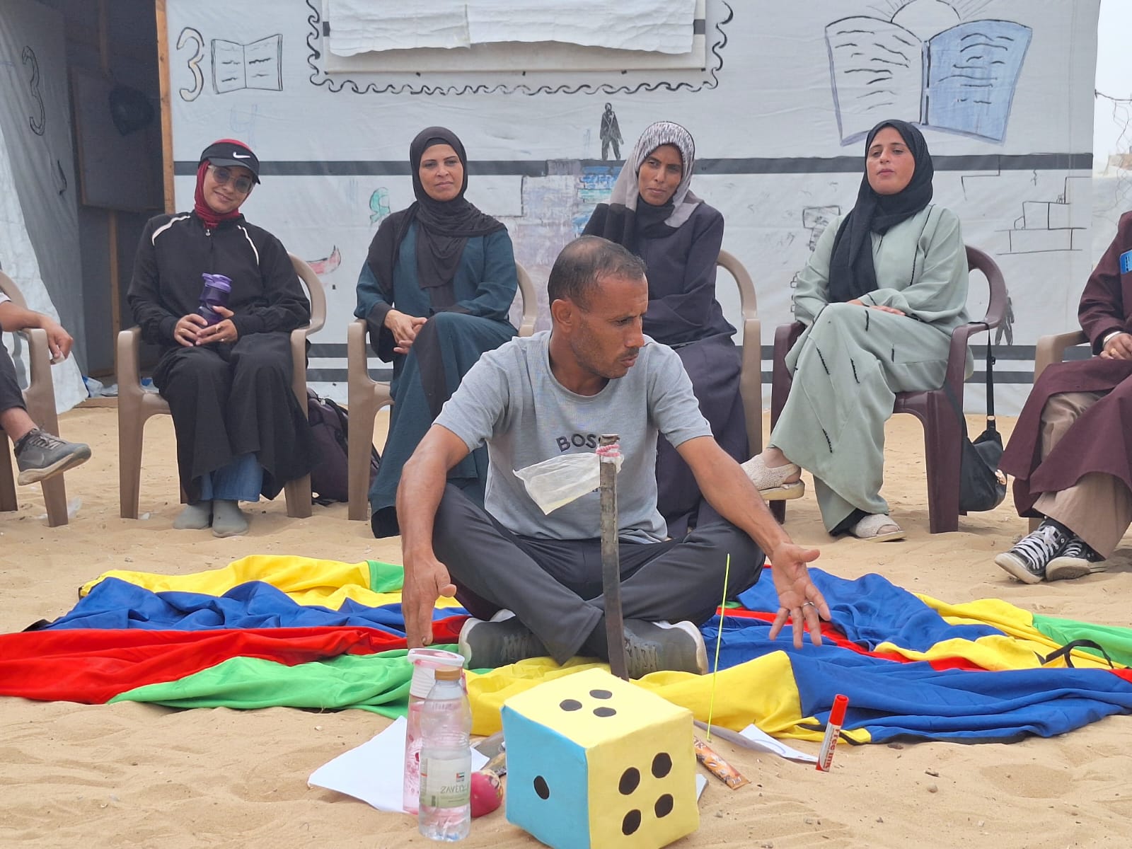 In Al-Mawasi – Khan Younis: Bait Al-Mustaqbal Association receives training on the “My Family and I” Guide